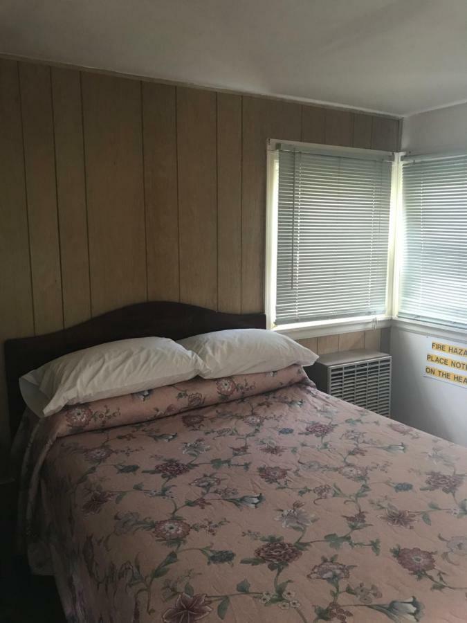 Evergreen Motel 오스위고 외부 사진