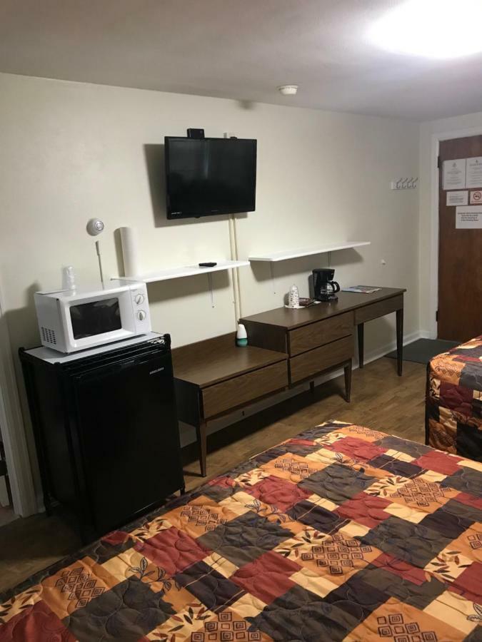 Evergreen Motel 오스위고 외부 사진