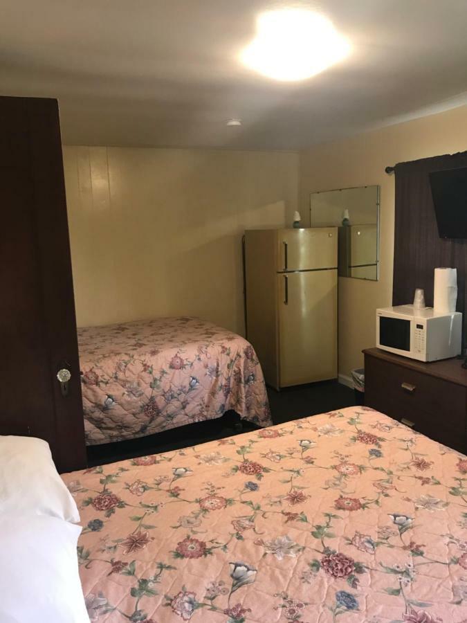 Evergreen Motel 오스위고 외부 사진