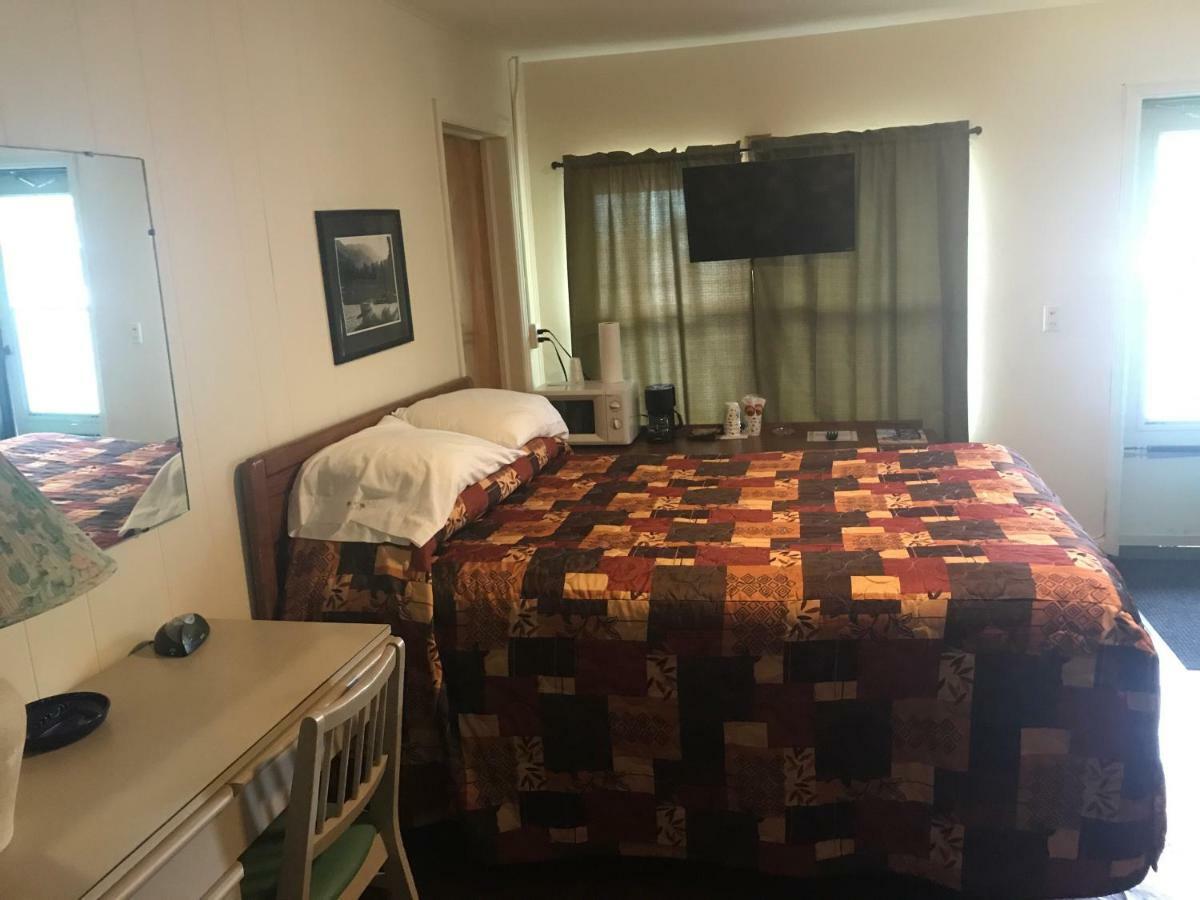 Evergreen Motel 오스위고 외부 사진