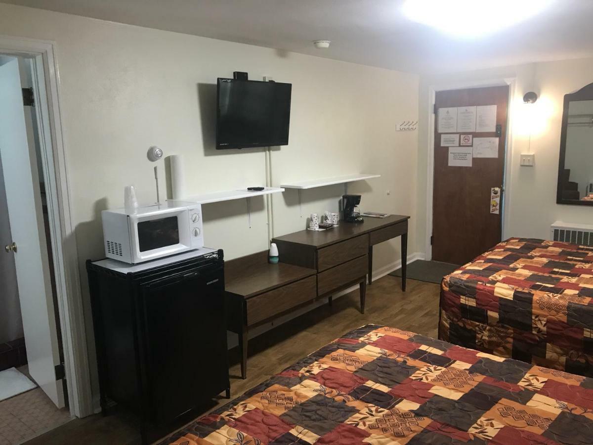 Evergreen Motel 오스위고 외부 사진